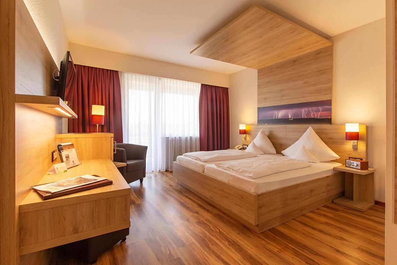 Flair-Hotel Zum Benediktiner ชวาร์ซอัคอัมไมน์ ภายนอก รูปภาพ